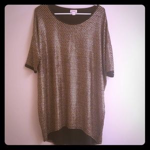 🌟LuLaRoe Shimmery Black and Gold Irma Tunic